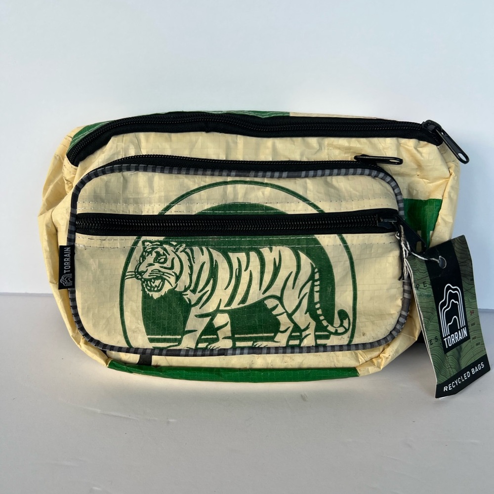 Torrain recycled funny pack New with tags